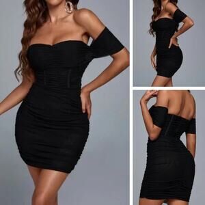 NWT BELLA BARNETT Ruched Mesh Off Shoulder Black Mini Dress Sz Medium